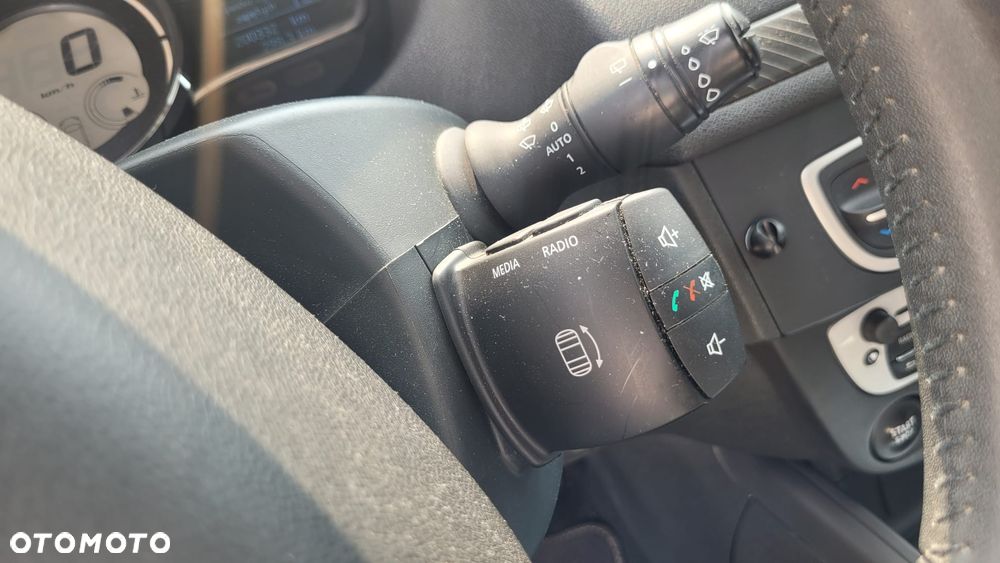 Renault Megane dCi 110 FAP EDC Dynamique - 29