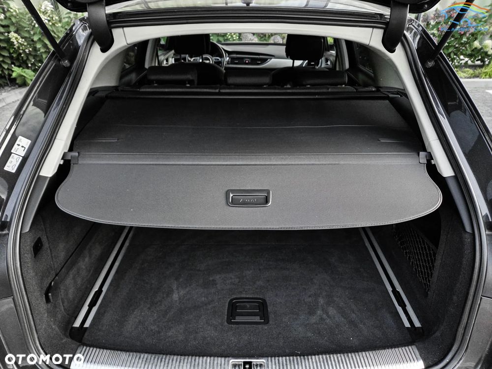 Audi A6 Avant 2.0 TDI Ultra DPF S tronic - 13