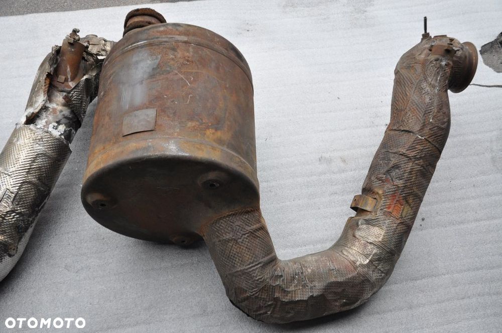 KATALIZATOR FENDT 936.939 - 2