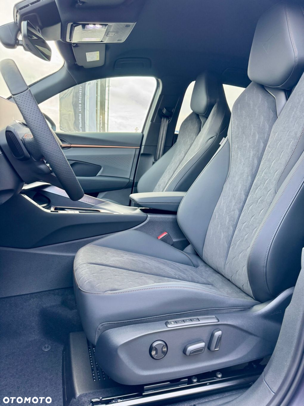Cupra Terramar 1.5 eTSI mHEV DSG - 17