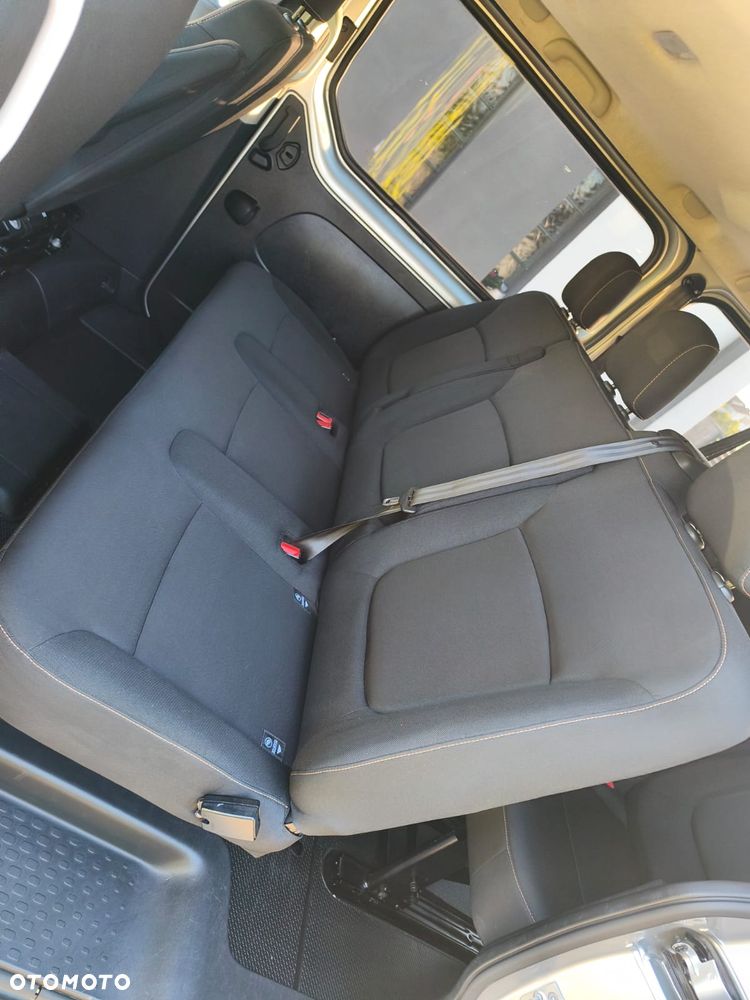 Renault Trafic - 17