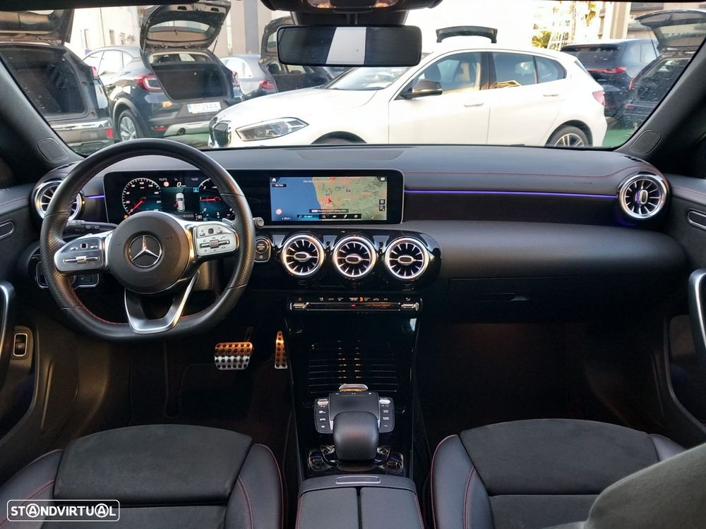 Mercedes-Benz CLA 180 d Shooting Brake AMG Line Aut. - 15