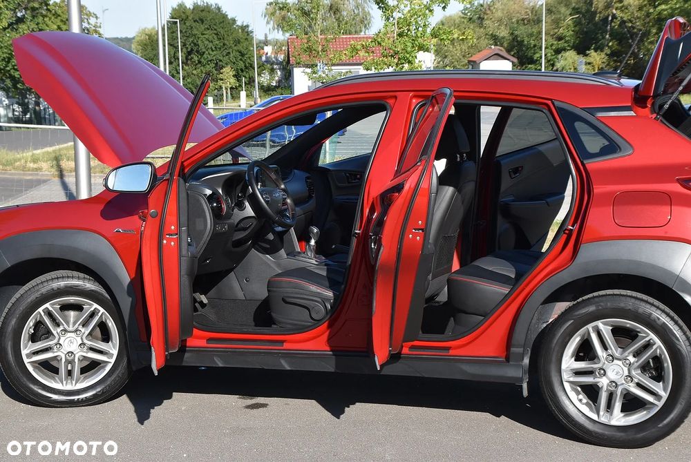 Hyundai Kona - 8