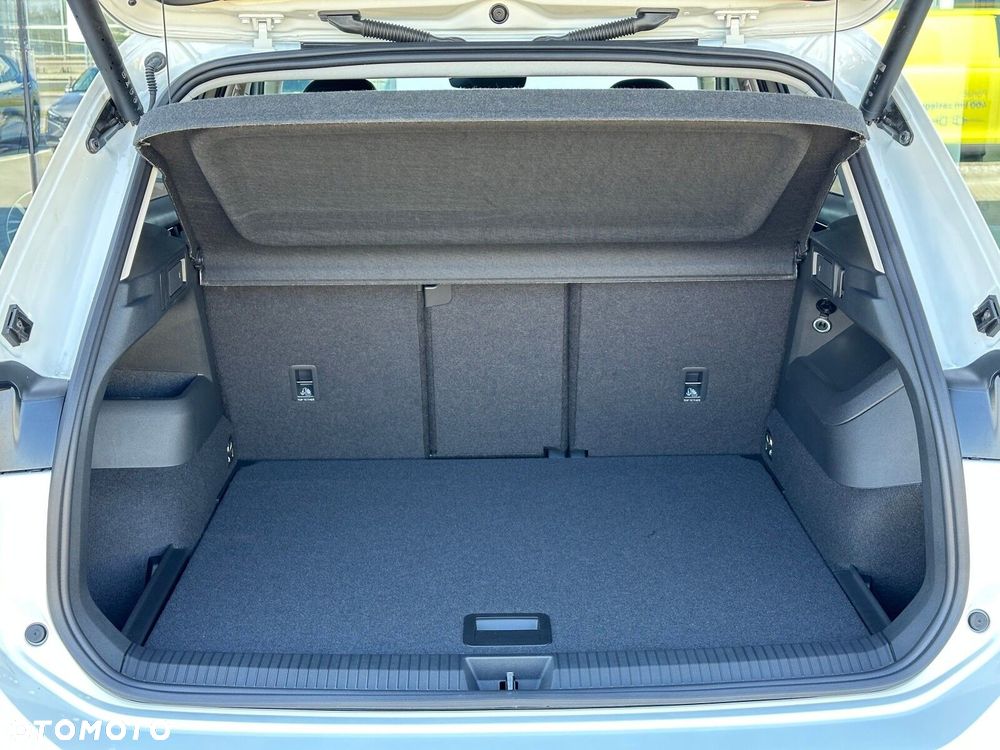 Volkswagen Tiguan - 9