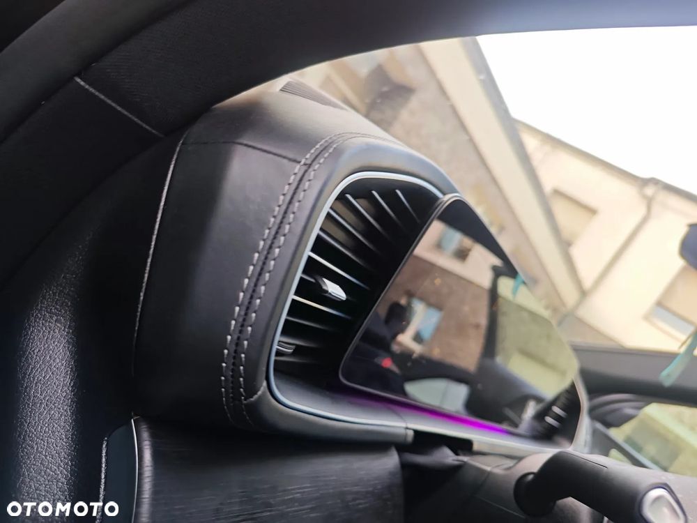 Mercedes-Benz GLE - 13