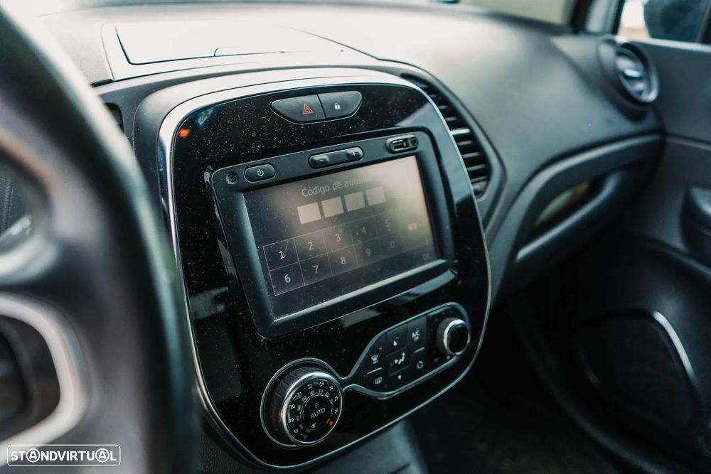 Renault Captur 0.9 TCE Exclusive - 13