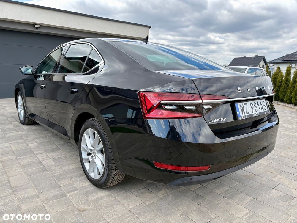 Skoda Superb 2.0 TDI SCR Style DSG - 9