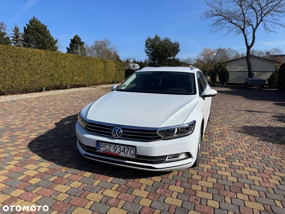 Volkswagen Passat - 2