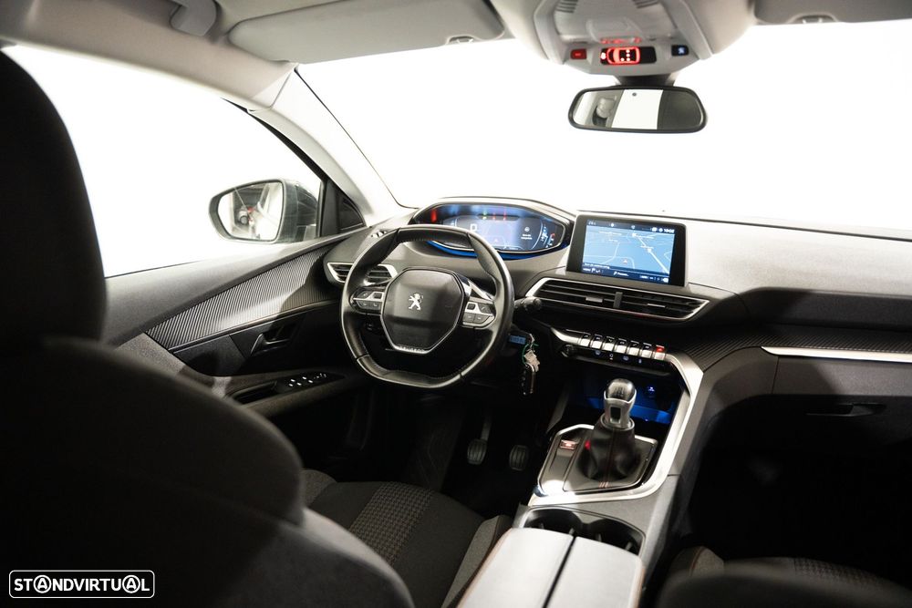 Peugeot 3008 1.2 PureTech Active - 10