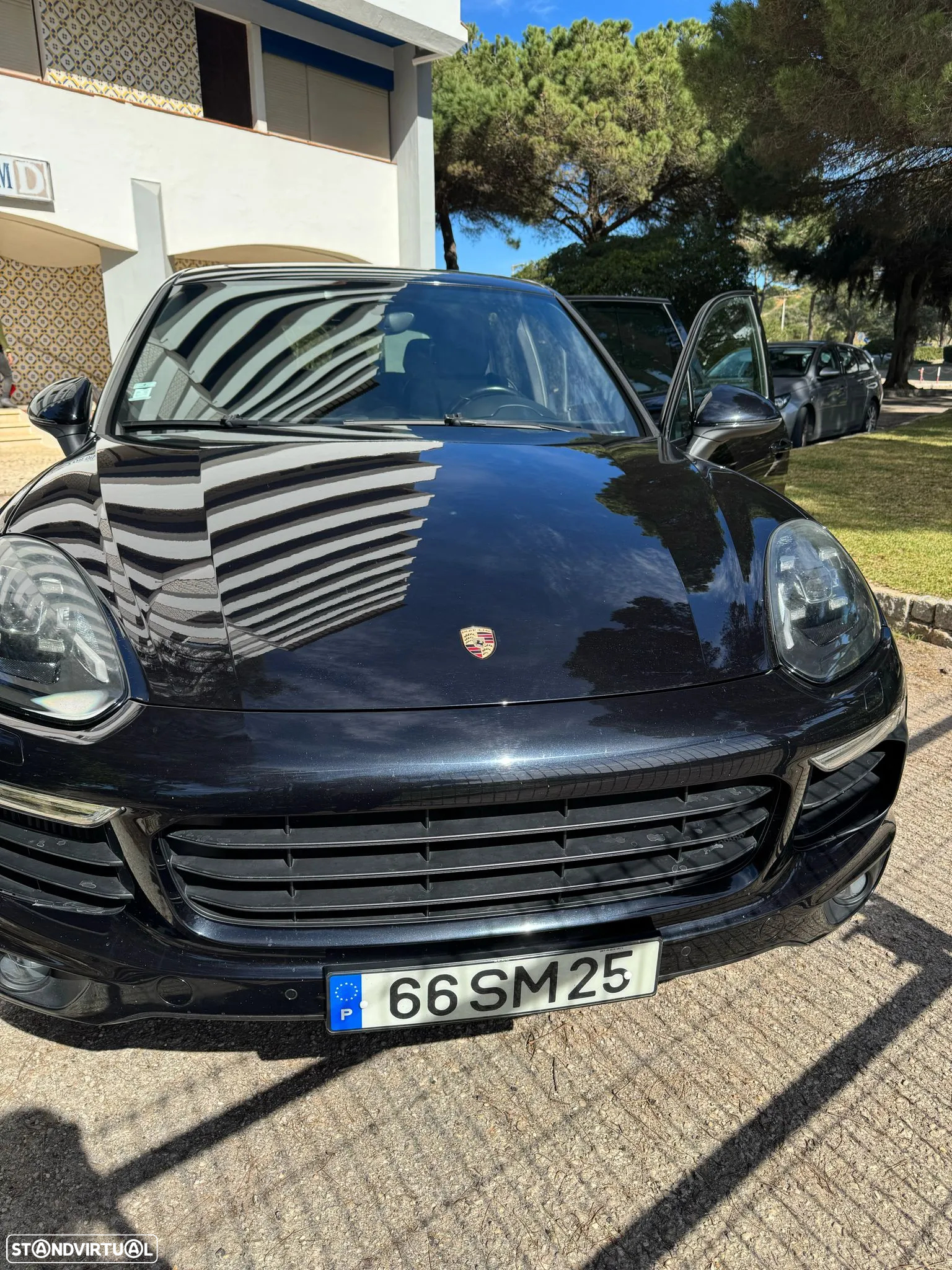 Porsche Cayenne - 4