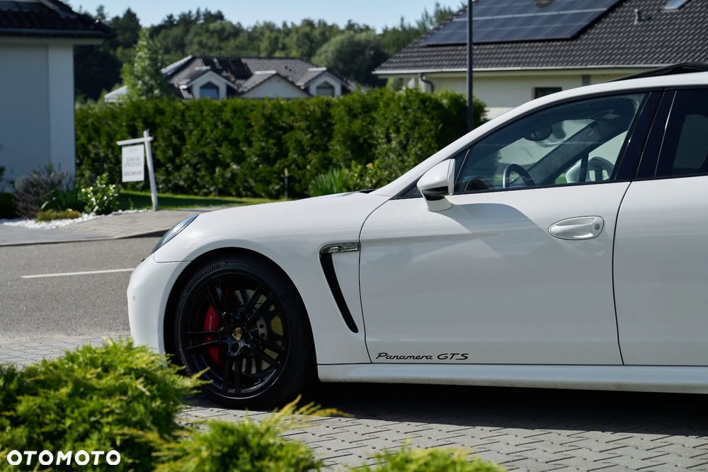 Porsche Panamera GTS - 9