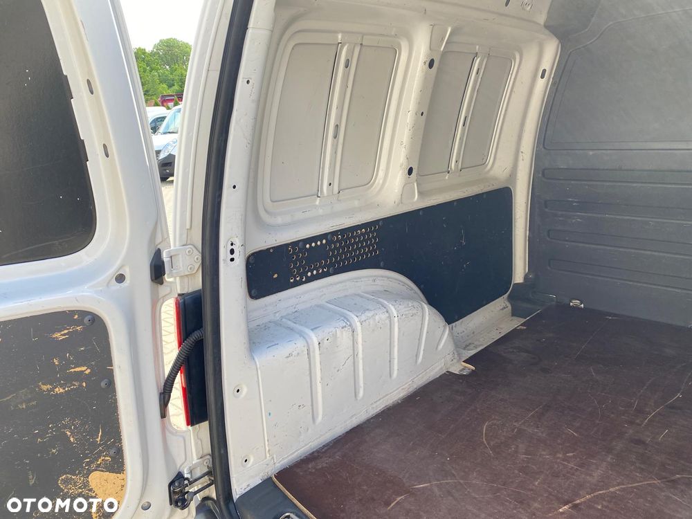 Volkswagen CADDY - 24