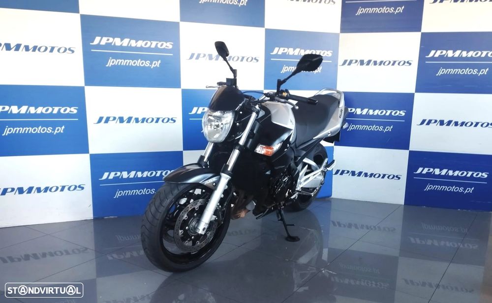 Suzuki GSR 600 ABS - 2