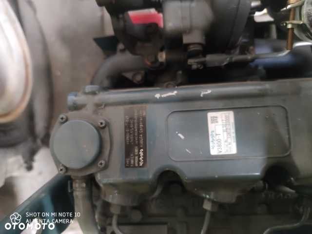 Kubota V3800 - 5