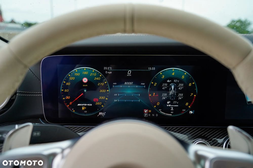 Mercedes-Benz AMG GT - 15