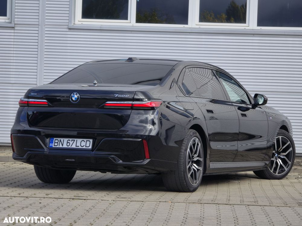 BMW Seria 7 750e xDrive AT PHEV - 3