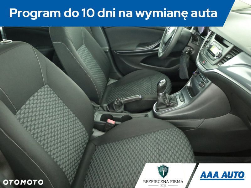 Opel Astra - 9