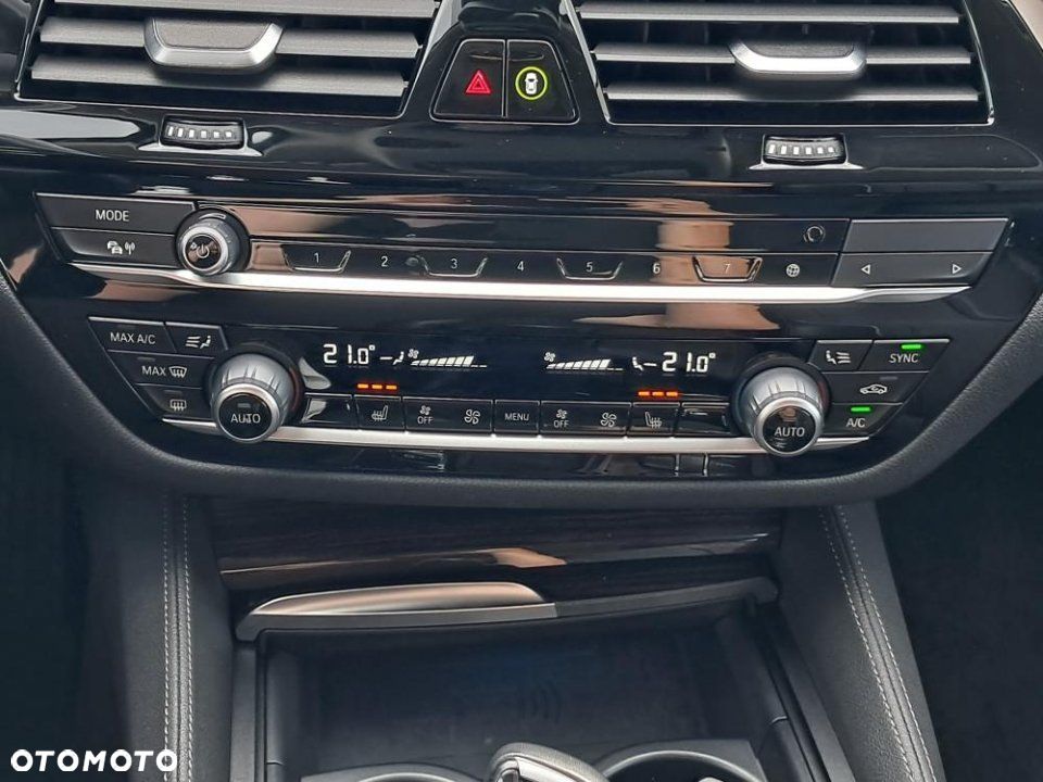BMW Seria 5 - 36
