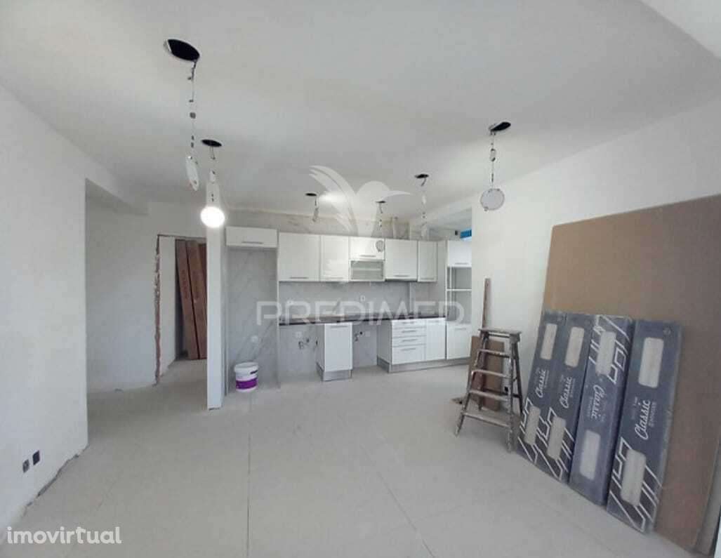 Apartamento T4 no Laranjeiro, Almada - Grande imagem: 3/15