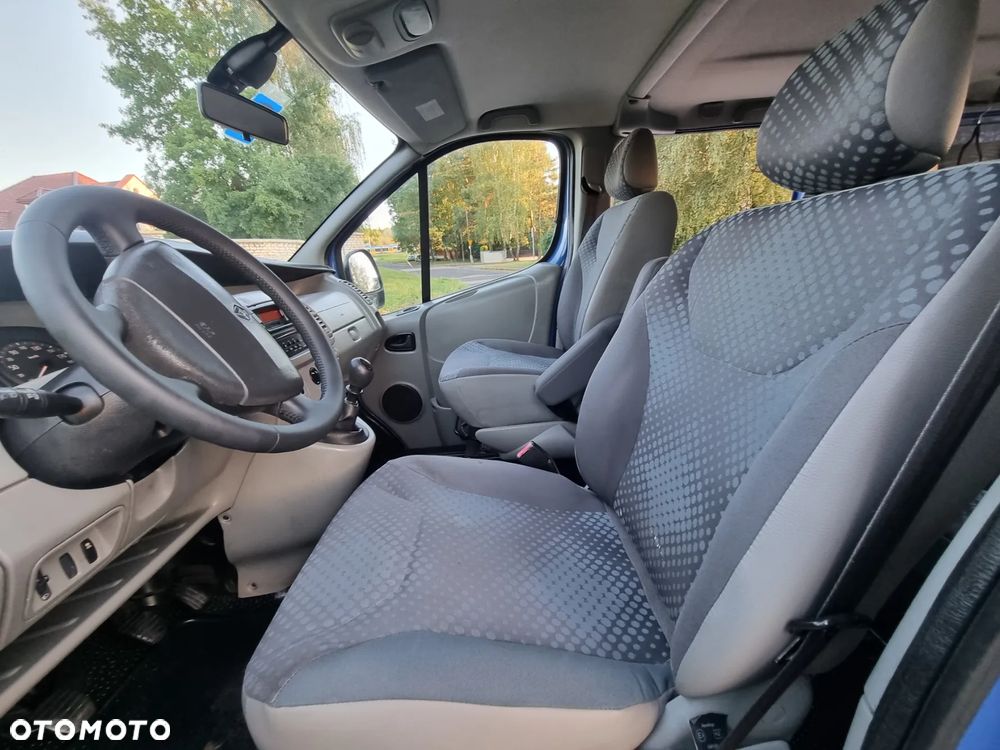 Renault Trafic L1H1 Passenger Lux - 26