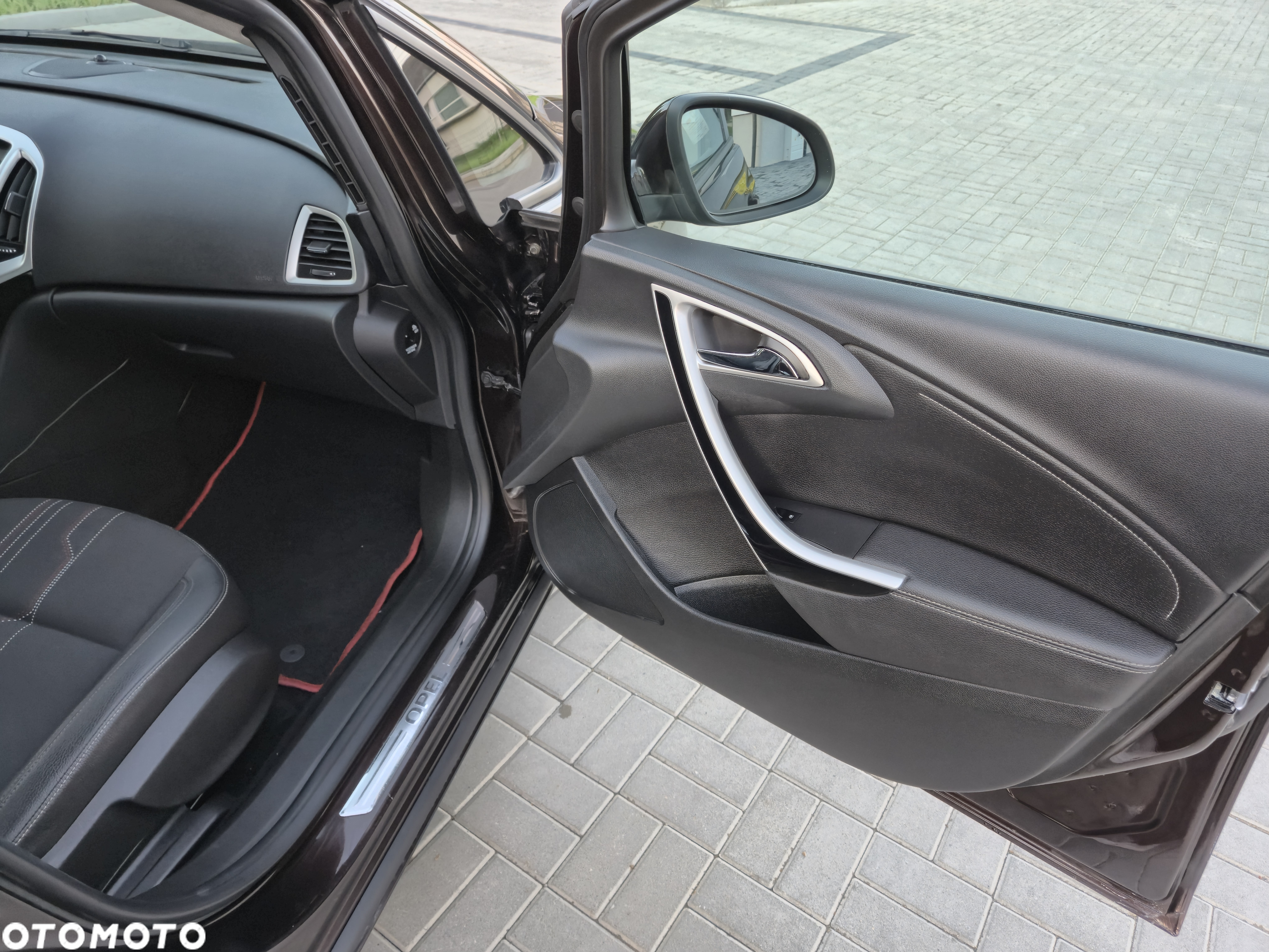 Opel Astra 1.4 Turbo Edition - 25