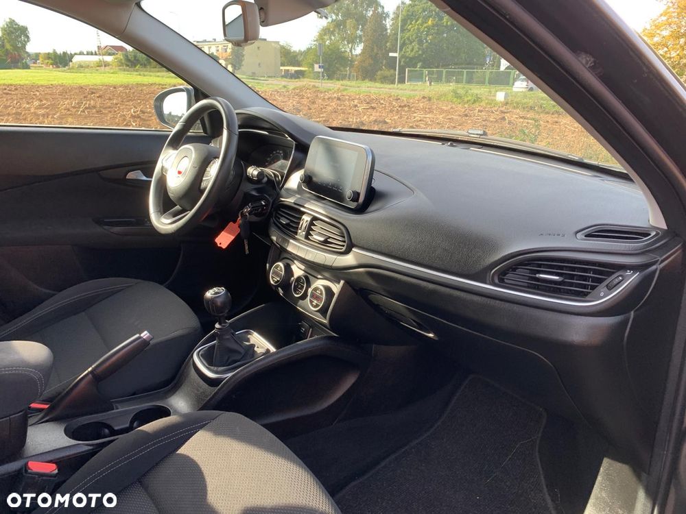 Fiat Tipo 1.6 MultiJet 16v Easy - 7