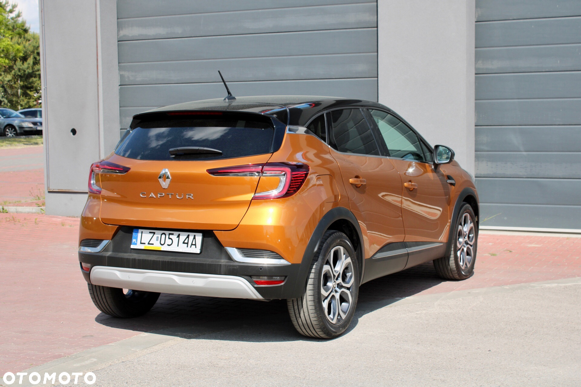Renault Captur TCe 100 INTENS - 3