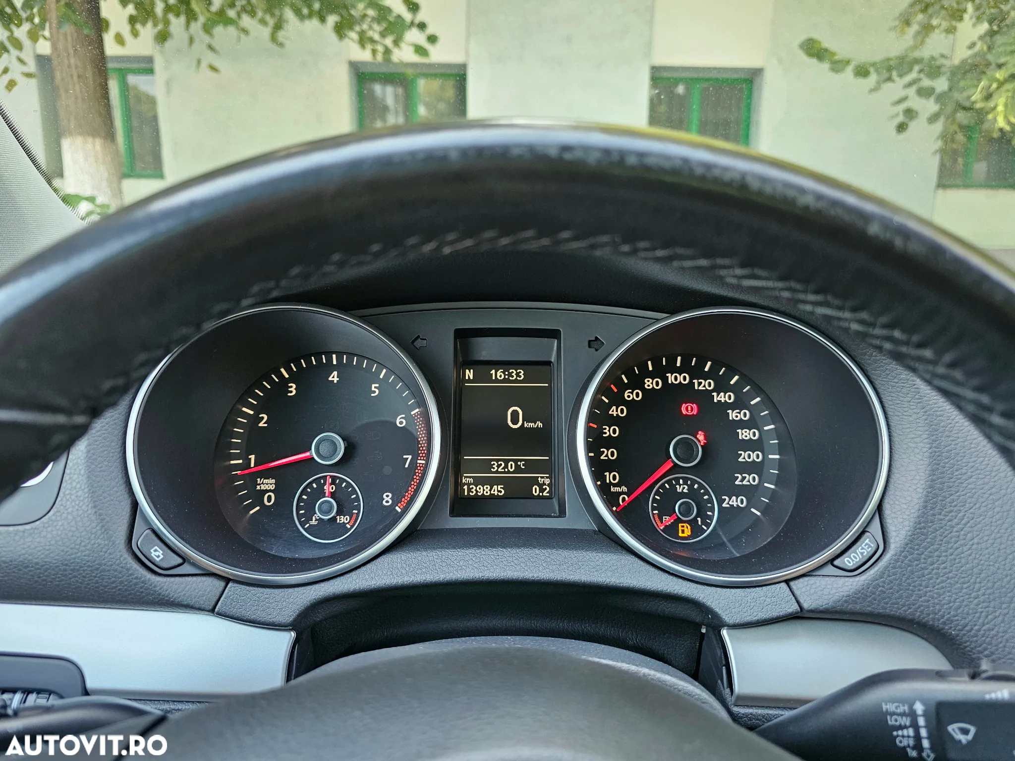 Volkswagen Golf 1.4 TSI Highline - 27