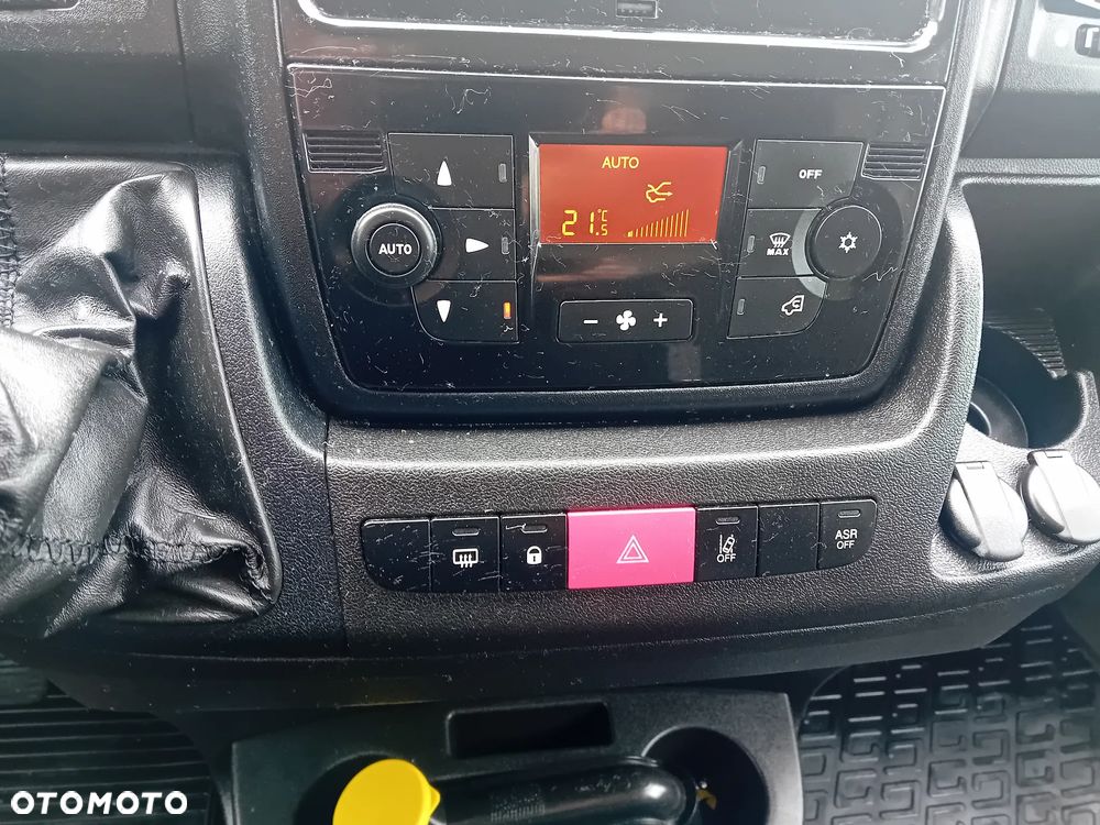 Peugeot Boxer - 21