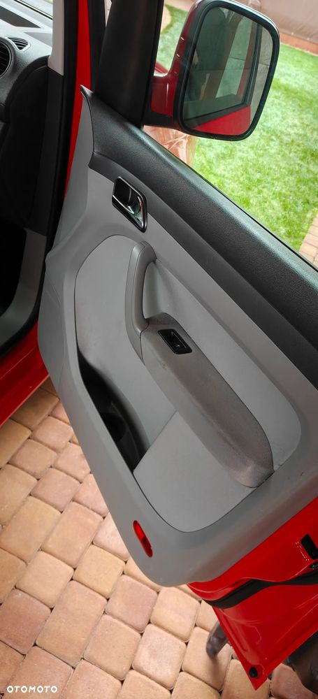 Volkswagen Caddy 1.6 Maxi Life (7-Si.) - 19