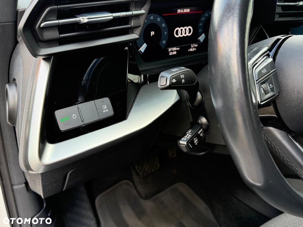 Audi A3 Sportback 35 TFSI mHEV Advanced S tronic - 11