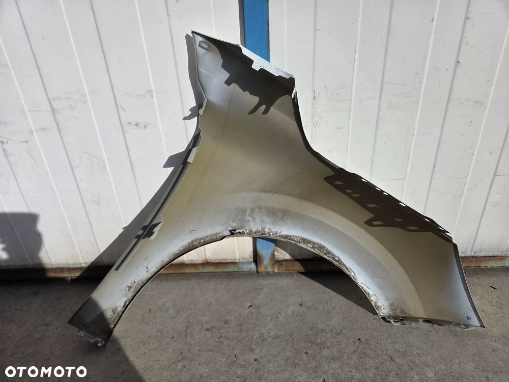 Błotnik przedni lewy Peugeot 208 II - 12