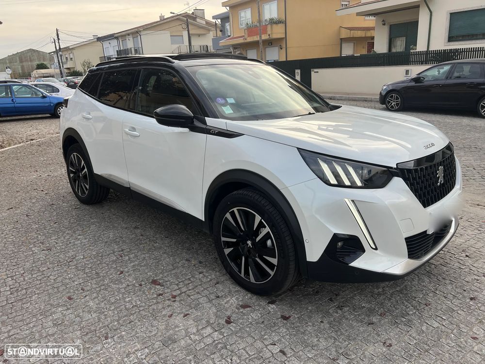 Peugeot 2008 PureTech 130 EAT8 GT - 9