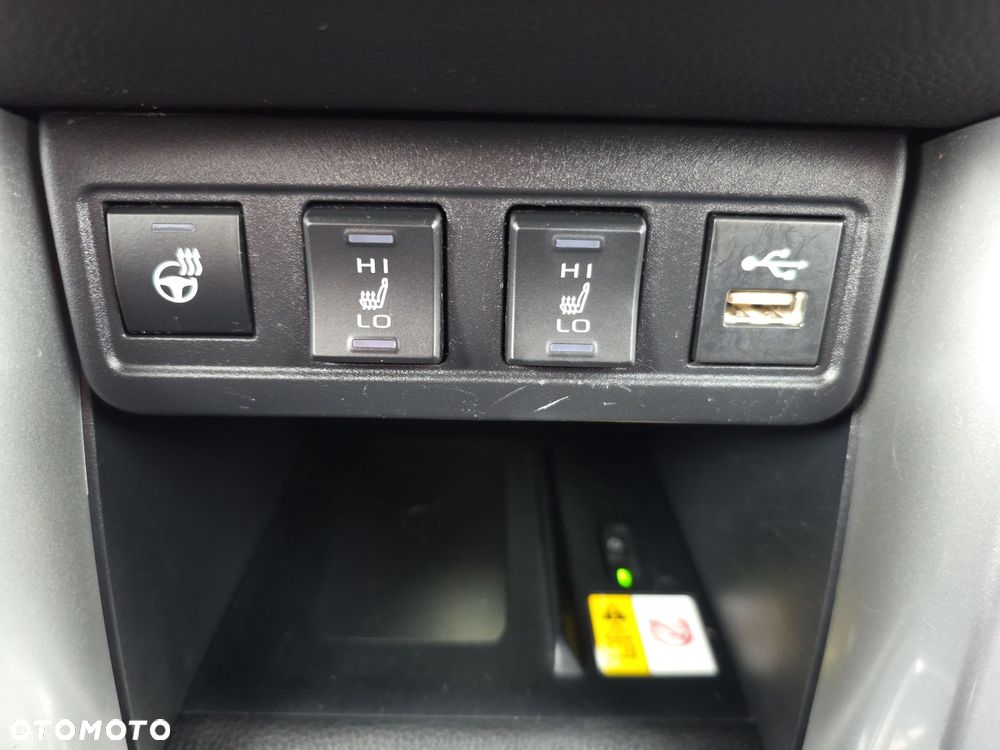 Toyota Corolla Cross - 20