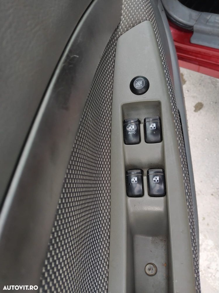 Chevrolet Lacetti 1.8 CDX - 12