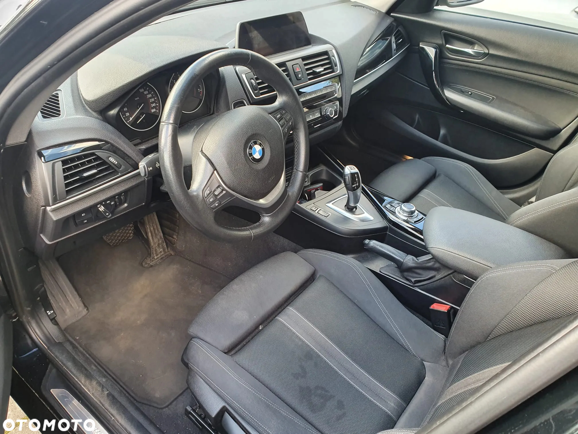 BMW Seria 1 118i Sport Line - 9