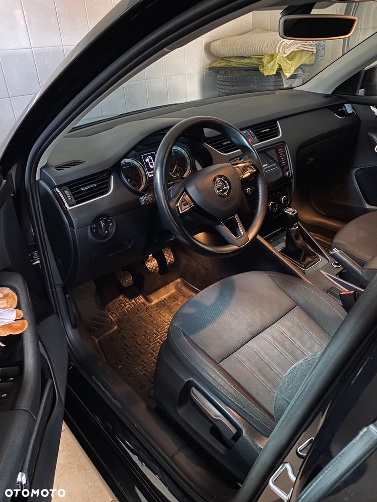 Skoda Octavia 1.4 TSI Style - 10