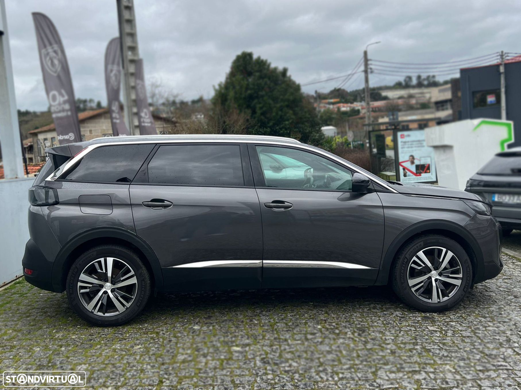Peugeot 5008 1.5 BlueHDi Allure Pack EAT8 - 3