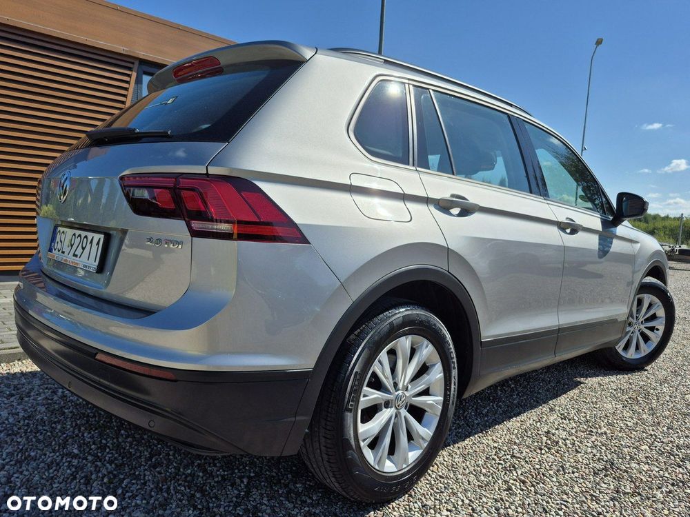 Volkswagen Tiguan - 4