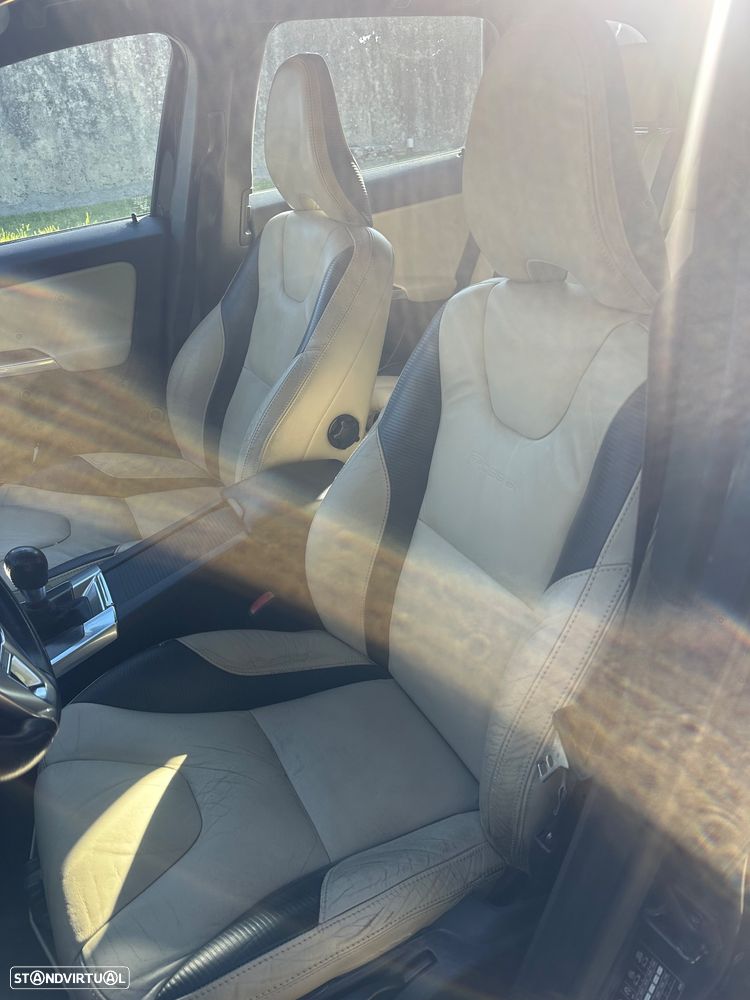 Volvo XC 60 2.0 D4 R-Design 139g Start/Stop - 9