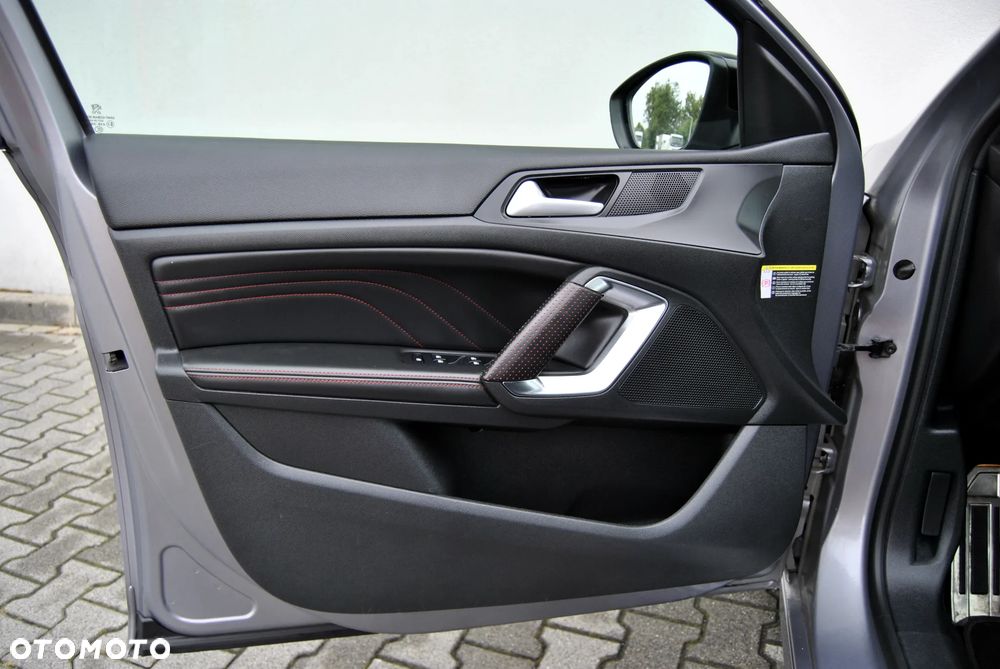 Peugeot 308 - 23