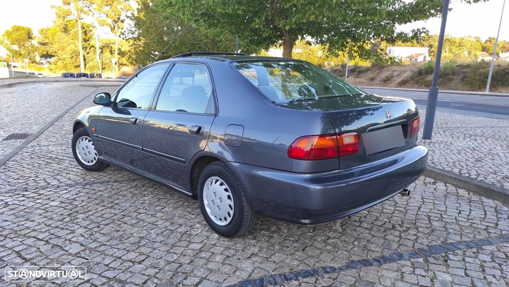 Honda Civic 1.5 LSi 16 V - 3