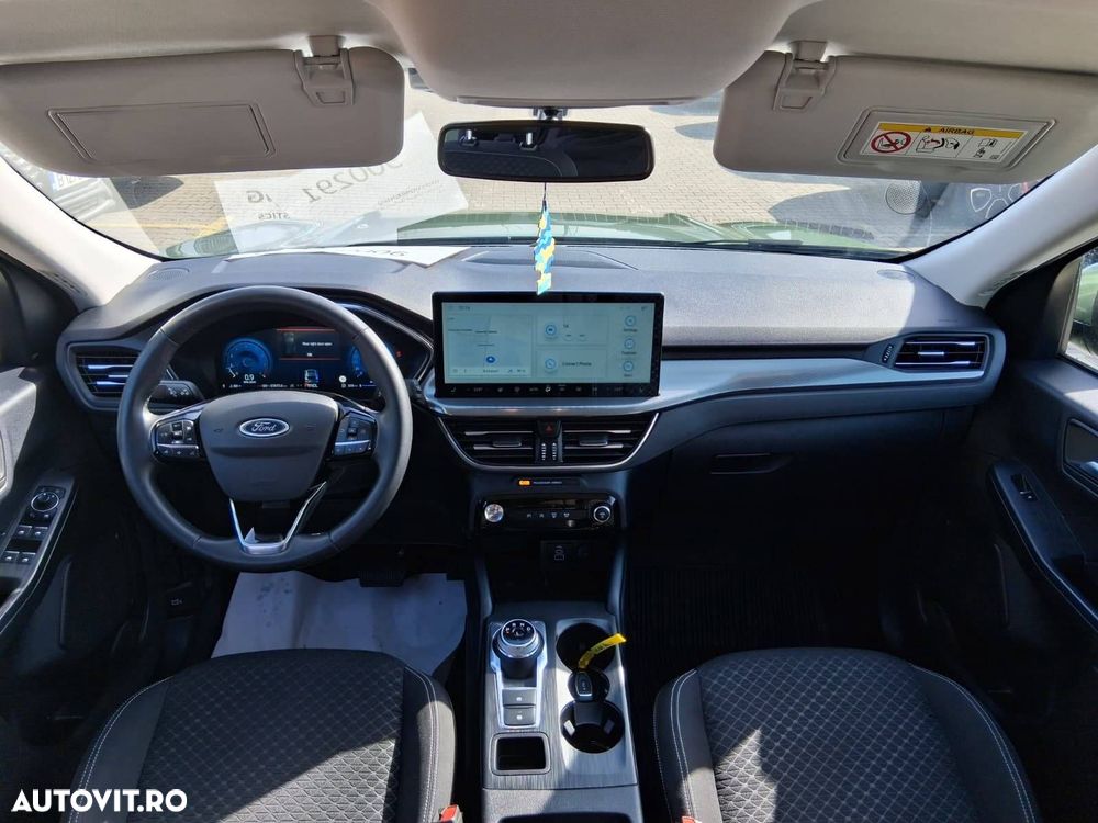 FORD Kuga 2024 — imagine 10