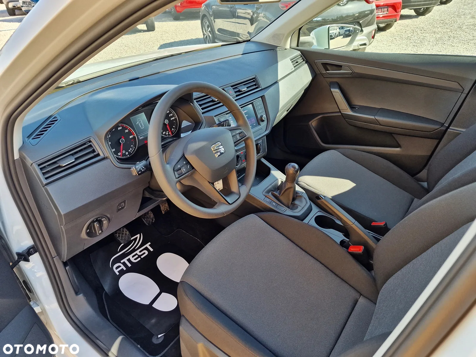 Seat Arona - 8