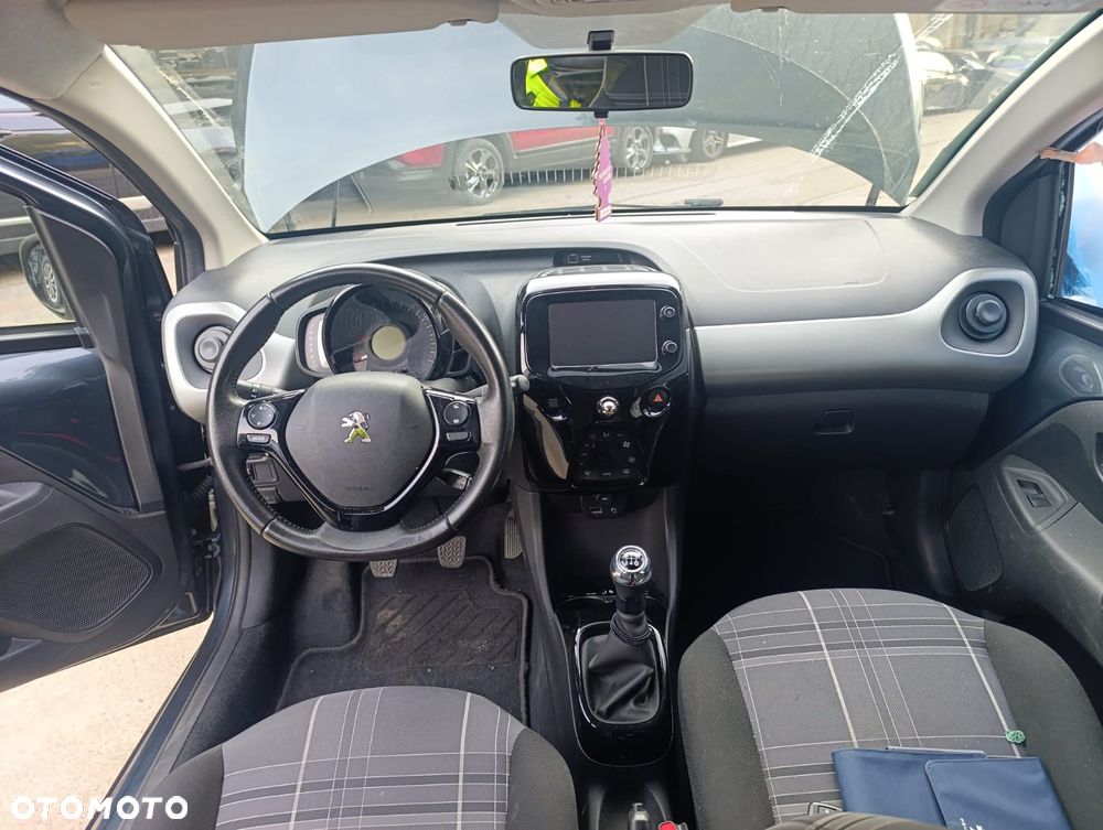 Peugeot 108 PureTech 82 Allure - 7