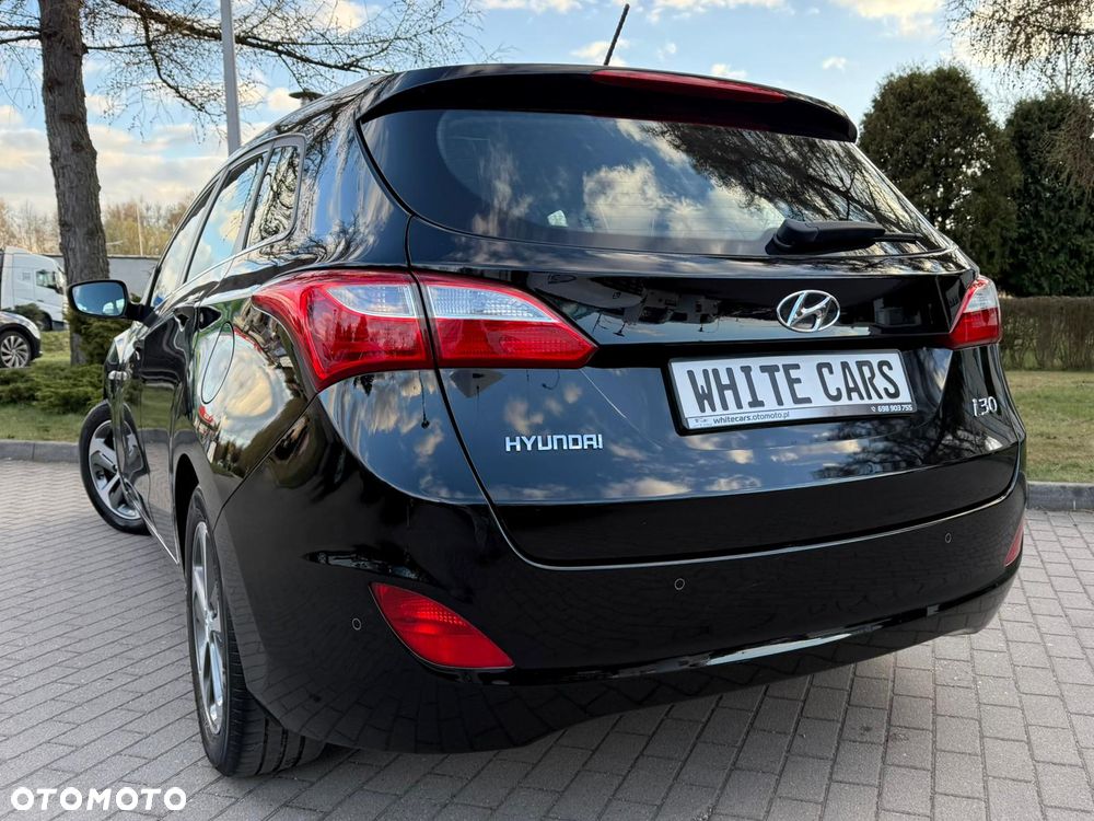 Hyundai i30 1.4 Passion - 9