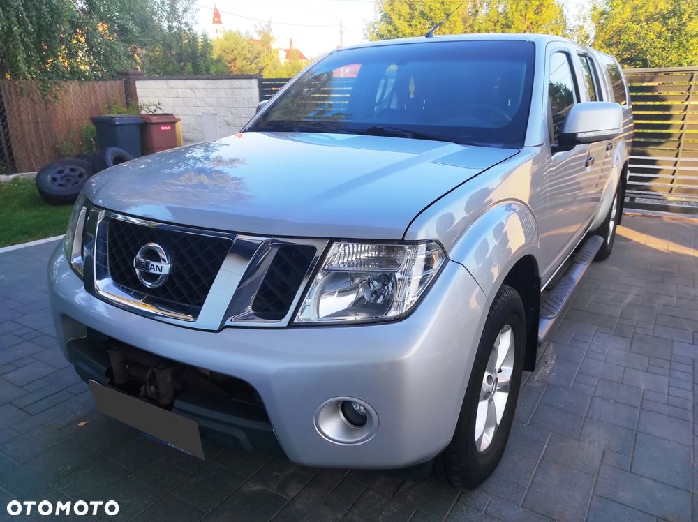 Nissan Navara 2.5 D LE - 4