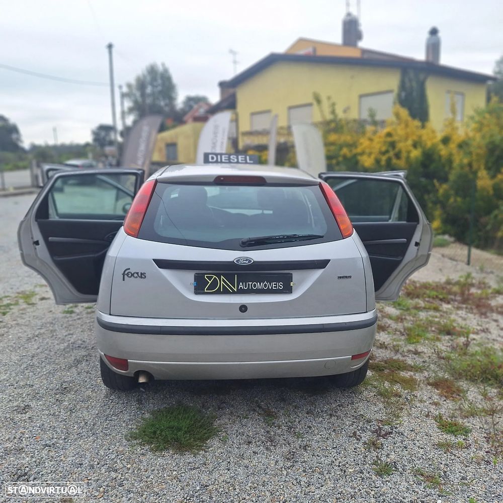 Ford Focus 1.8 TDdi Comfort - 5