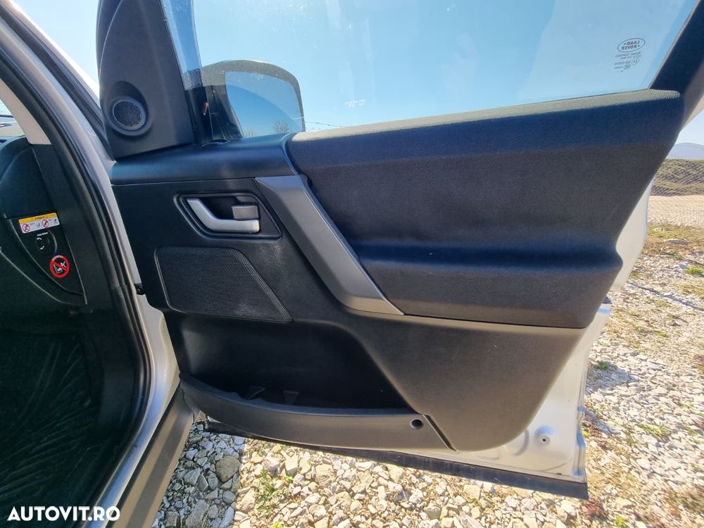 Land Rover Freelander 2.2 TD4 E - 34