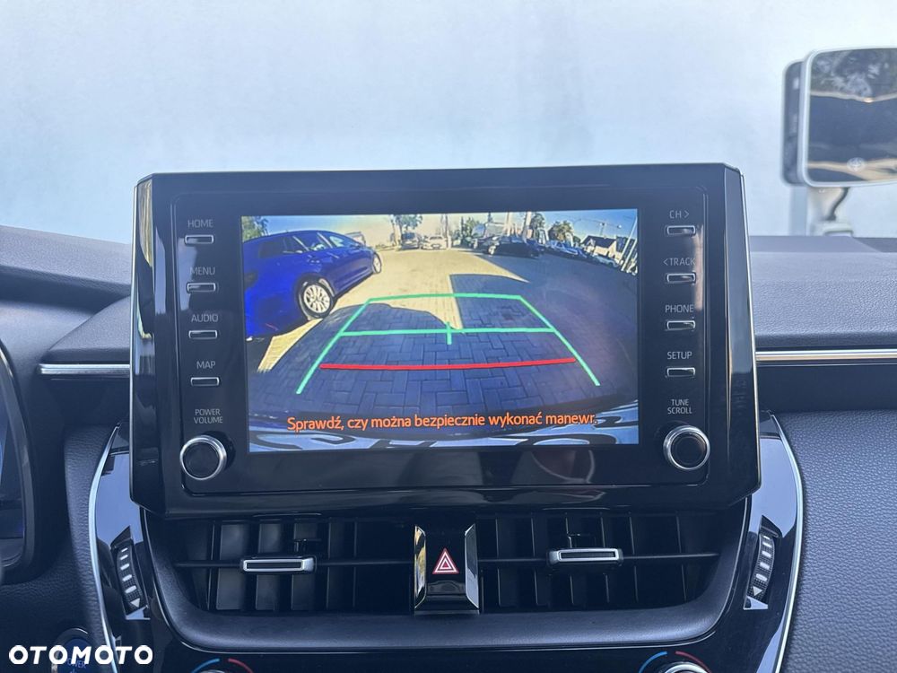 Toyota Corolla 2.0 Hybrid Comfort - 21